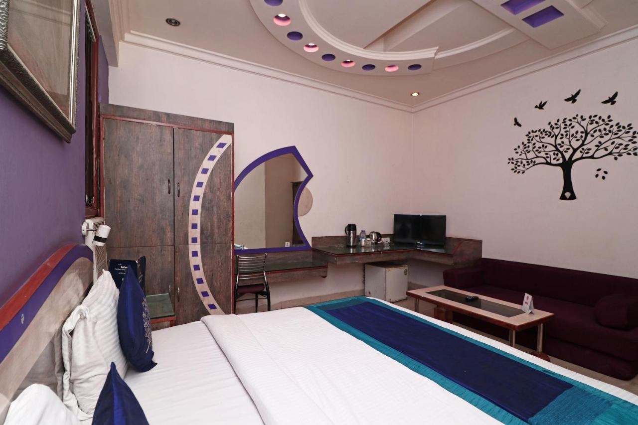 קאנפור Hotel Deep מראה חיצוני תמונה