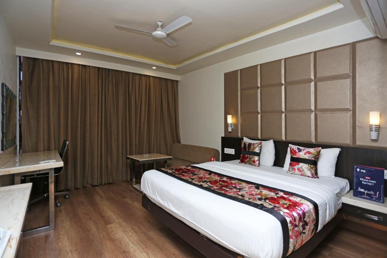 קאנפור Hotel Deep מראה חיצוני תמונה